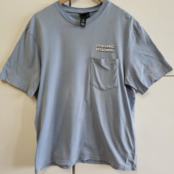 H&M Oversized  T-shirt - Picture 2 of 8